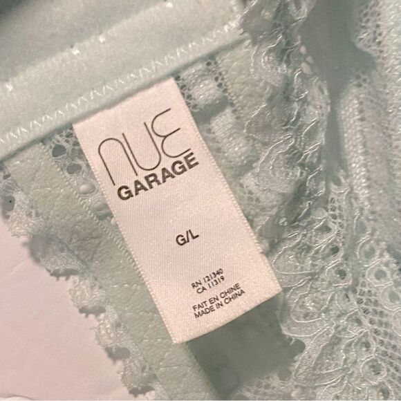 Garage NUE seamless lace triangle Bralette light blue deep V large - Picture 8 of 8